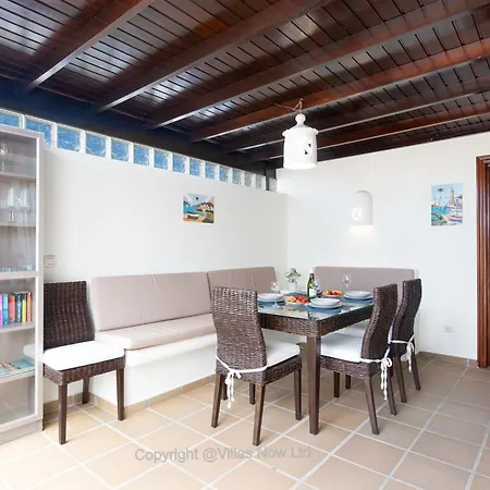 Del Faro - Sunshine Awaits By Now Ltd Villa
