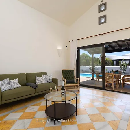 Del Faro - Sunshine Awaits By Now Ltd Villa Playa Blanca (Lanzarote)