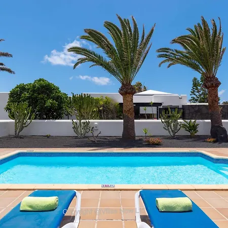 Villa Del Faro - Sunshine Awaits By Now Ltd Playa Blanca (Lanzarote)